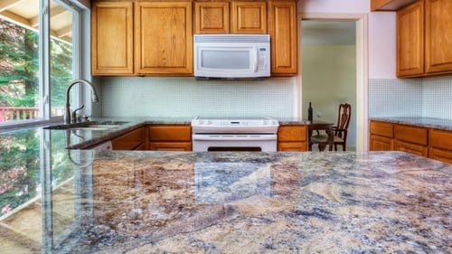 Quartz, Granite, or Quartzite? Choosing a Countertop for a South Florida Kitchen