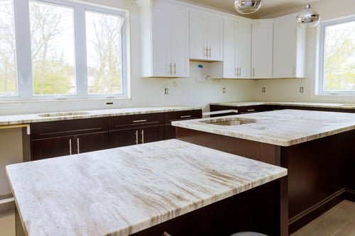 Countertop Fabrication & Installation / Topes de Piedra